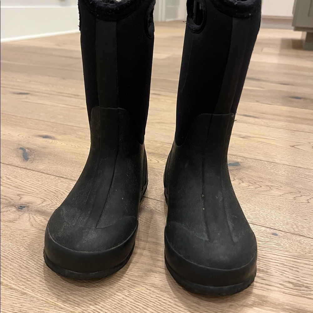 Kids Bogs (black) - size US 13